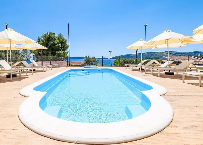 Medena-4 By Interhome