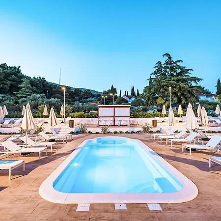 Medena-4 By Interhome